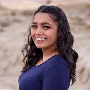 Meet your Posher, Olivia